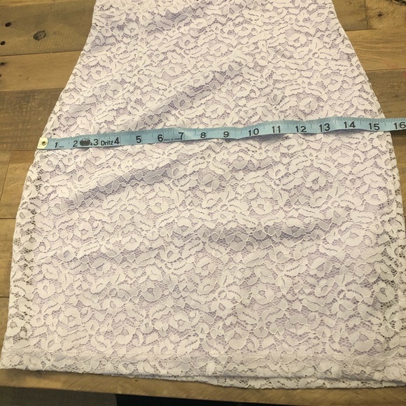 SUPERDOWN lace mini dress lavender - Picture 7 of 8